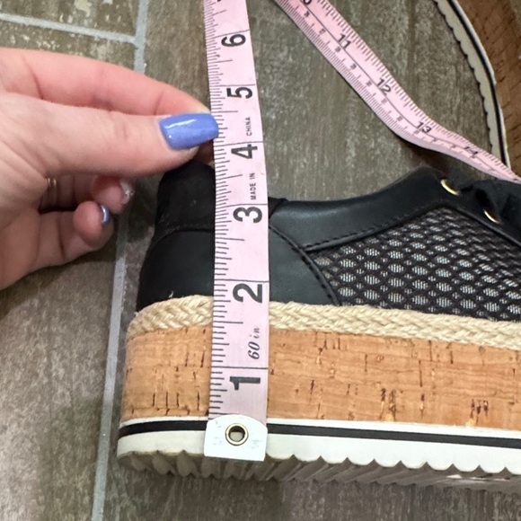 Jennifer Lopez Black and Brown Platform Sneakers - Picture 8 of 8